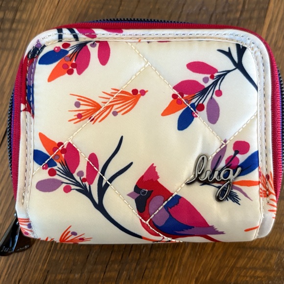 Lug Splits Wallet. Cardinals Cream. NWT - Picture 2 of 10